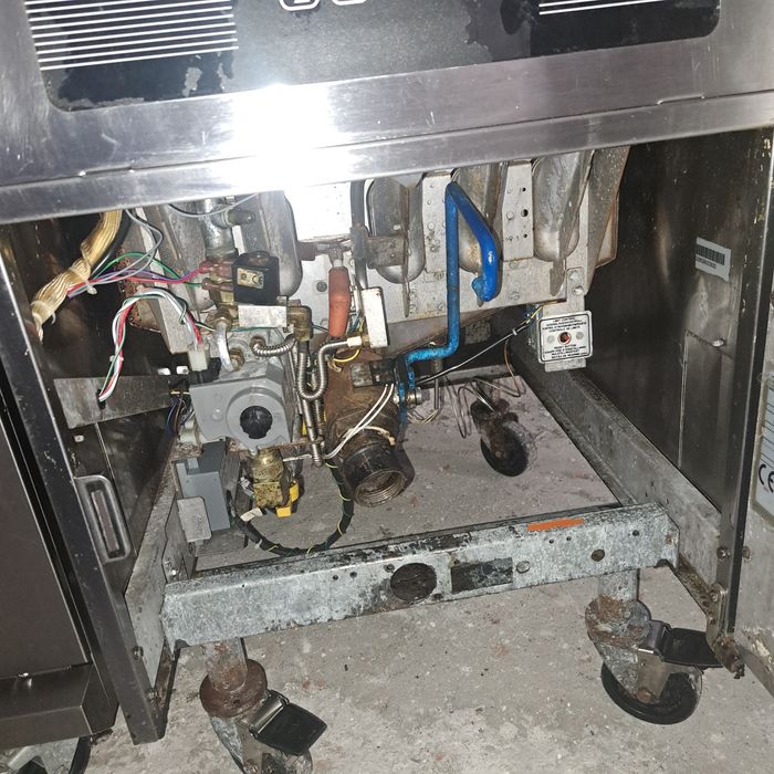 Фритюрник професионален PITCO автоматичен