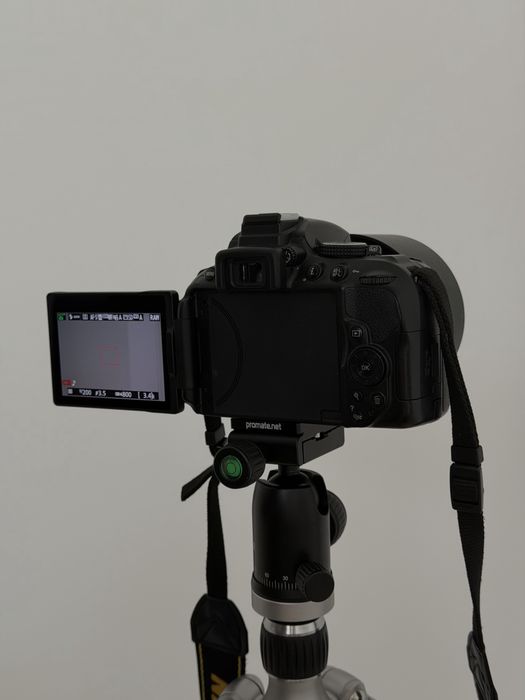 Nikon D5300 + 85mm f/ 1.4G Obiectiv + Set