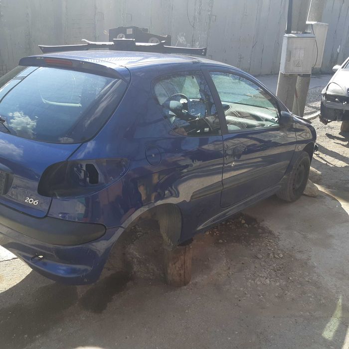 Пежо 206-останали части