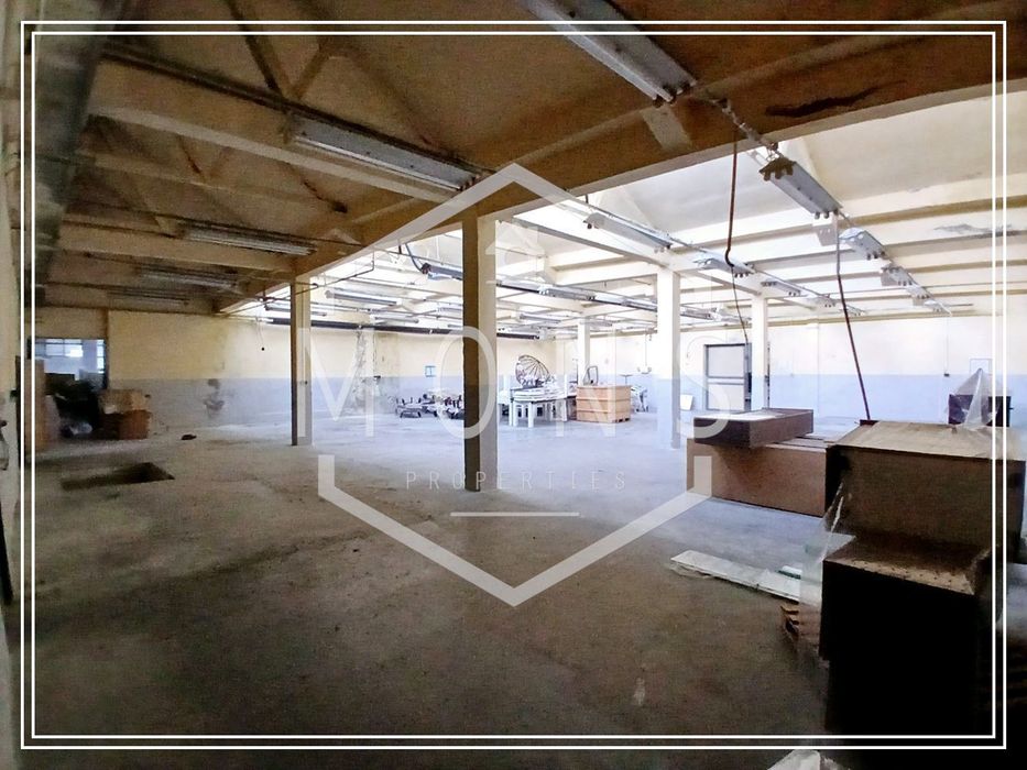 Склад в Габрово, област-гр.Севлиево площ 350 цена 626