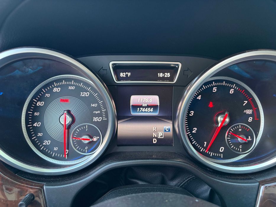 продам мерседес бенс GLS 450