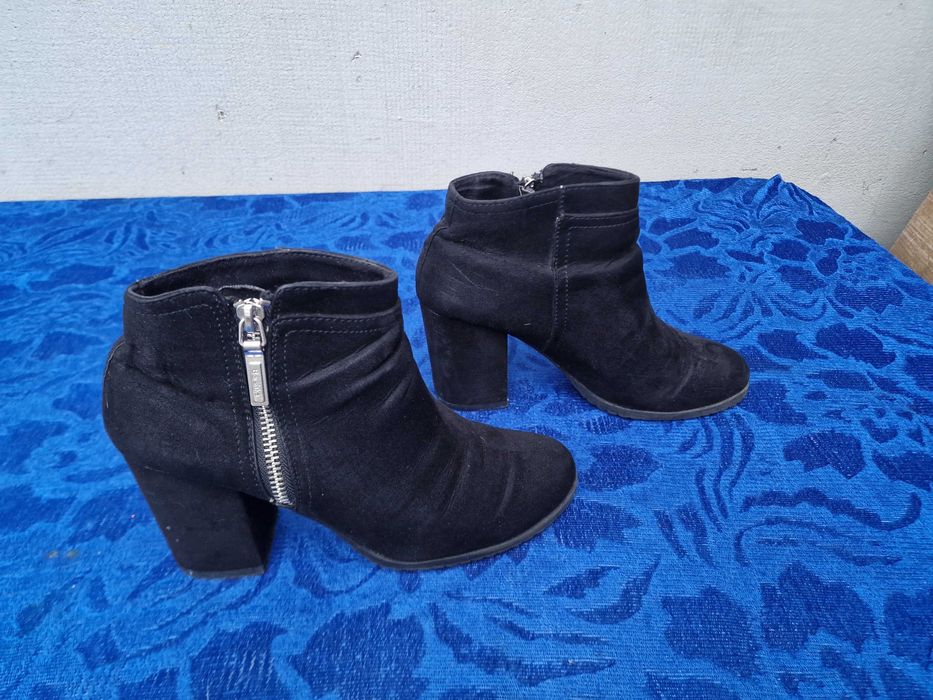 Bershka Black | ghete, pantofi dama | mar. 38 | 24 cm