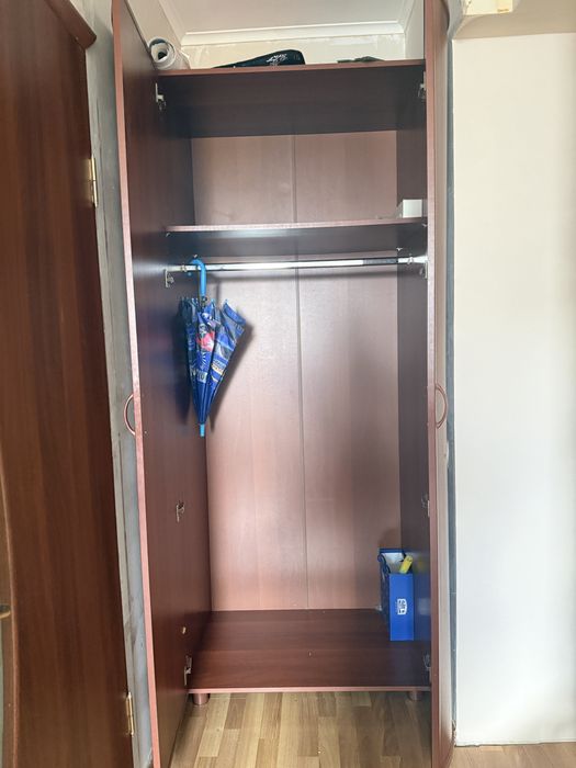 Продам шкаф для одежды