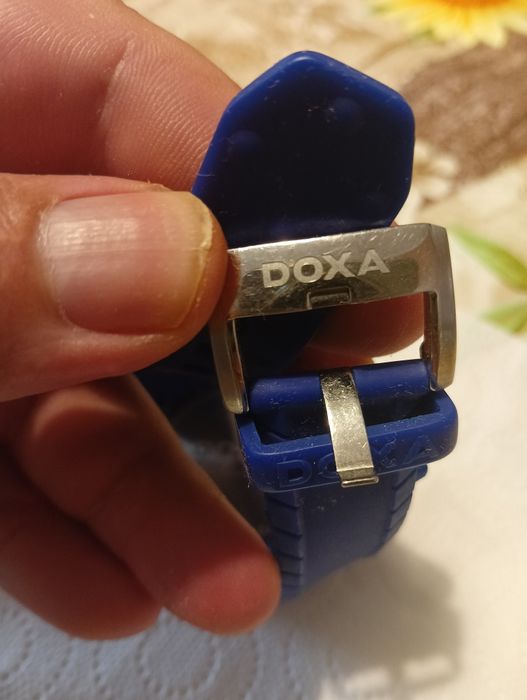 Vând Doxa Quartz
