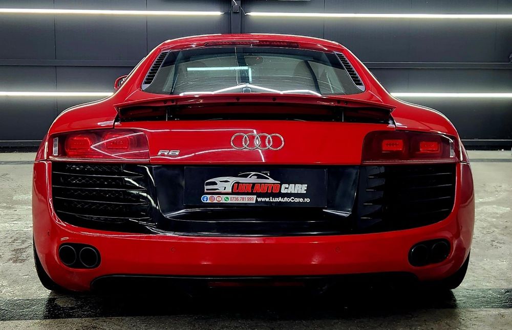Pret 45000 Audi R8 4.2FSI 2008 Full Carbon