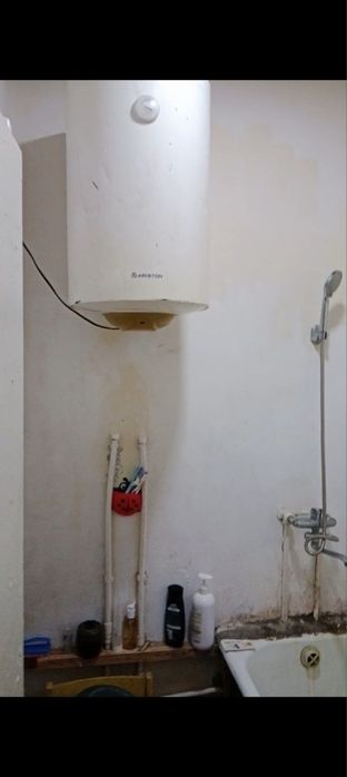 2 хонали 9 микрорайонда кисман жихозланган (1этаж)