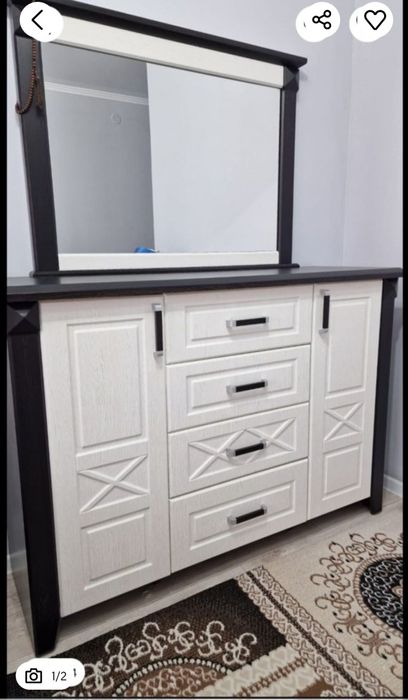 Продается спальный гарнитур