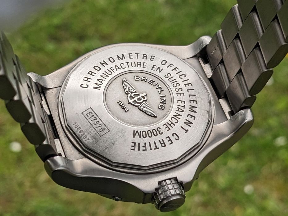 BREITLING Avenger Seawolf E17370 Titanium 3000m. / Grey Dial