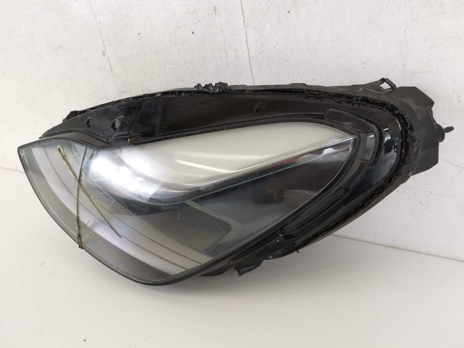 Ляв фар Led Tesla Model 3/Y / Lqv far Led Tesla Model 3/Y Оригинален,