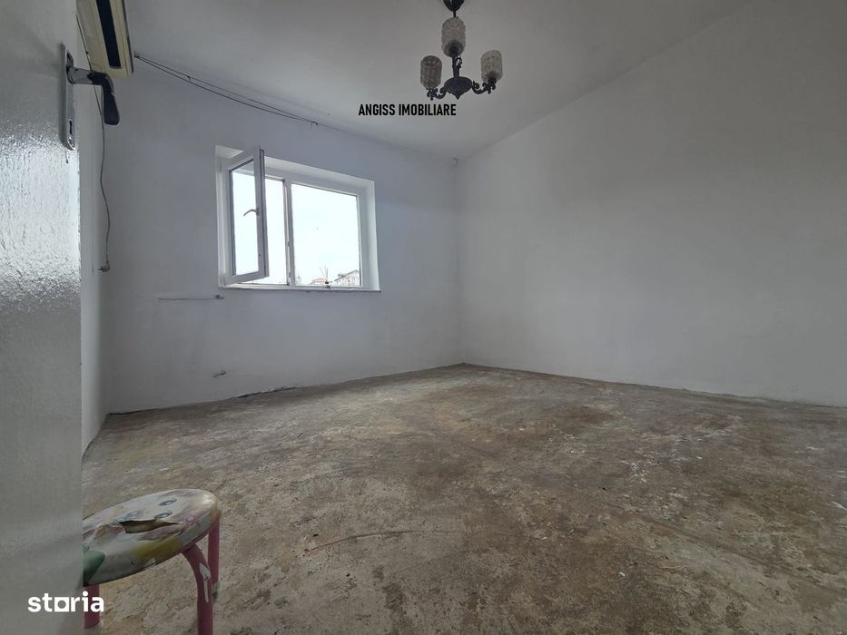 APARTAMENT 2 CAMERE Str. Podgoriilor ---Etaj.3