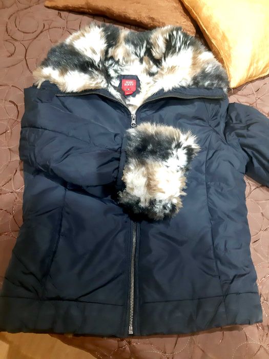 Продавам зимно яке Miss sixty