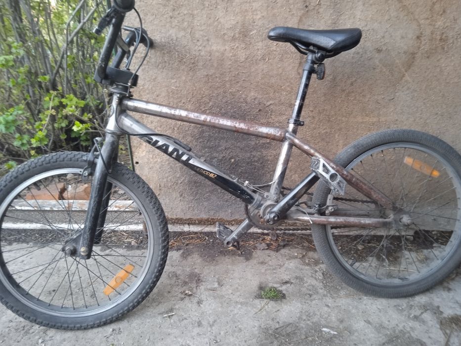 Велосипед BMX Giant