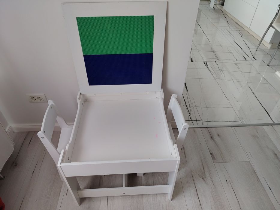 Masa cu scaune din mdf ptr copii(cu 2 fete, ptr lego și ptr scris cu creta)