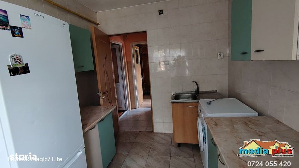 Apartament 2 camere semidecomandat, etaj 3, Aviației – Micro 40