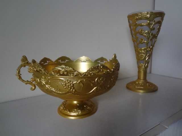 Метална ваза + метална купа