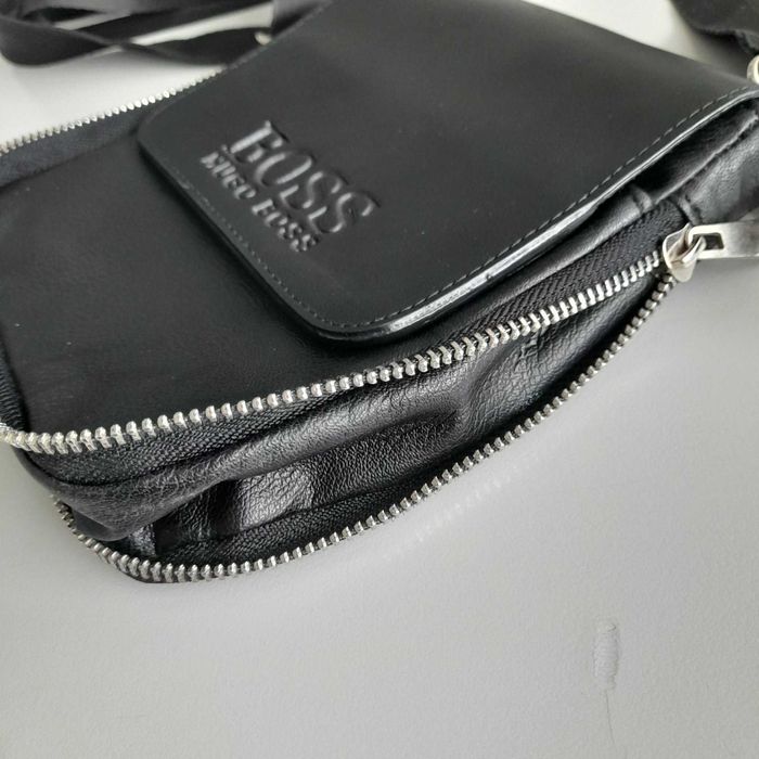 Мъжка crossbody чанта    Hugo Boss