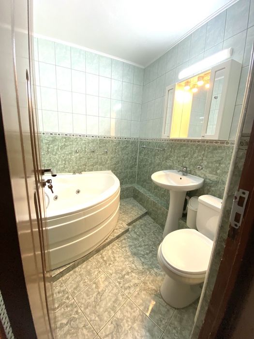Închiriez apartament cu 2 camere, zona Dristor