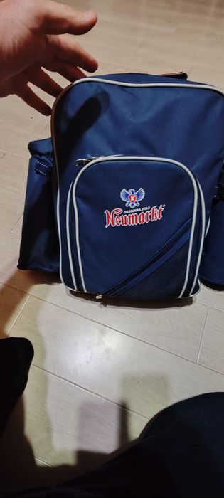 Ustensile pentru grătar +rucsac echipat pentru picnic pentru 4 persoan