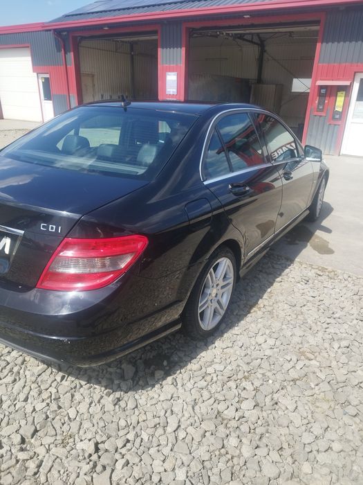 Dezmembrez Mercedes C class C200 2011 manual