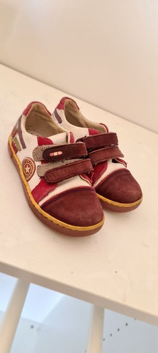 Продам обувь Tiflani