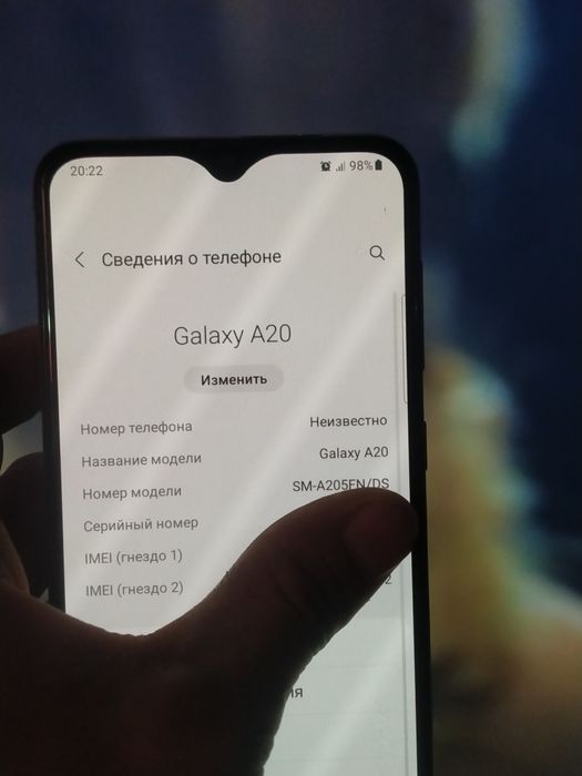 Продам  телефон samsung samsung a20