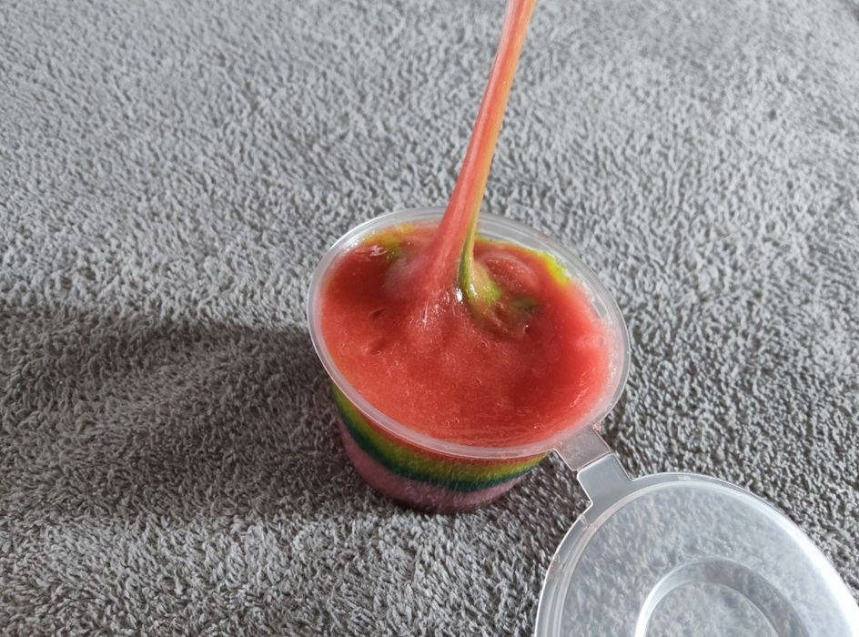 Slime uri la comanda! Facem livrare in toată România!