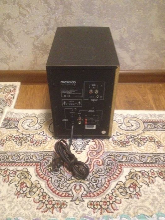 Сабвуфер Microlab M 800 без колонок