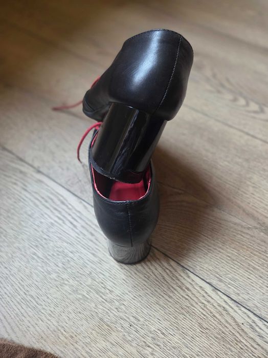 Обувки естествена кожа 37 номер Gabina