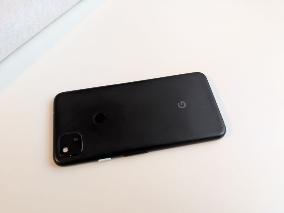telefon Google Pixel 4a