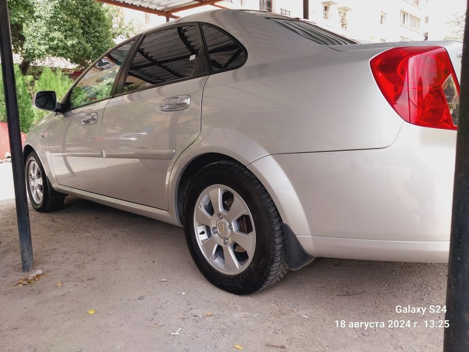 Продам свой Gentra