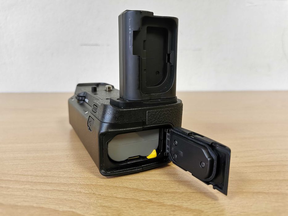 Nikon MB-N10 Battery Grip за Nikon Z5, Nikon Z6 и Nikon Z7