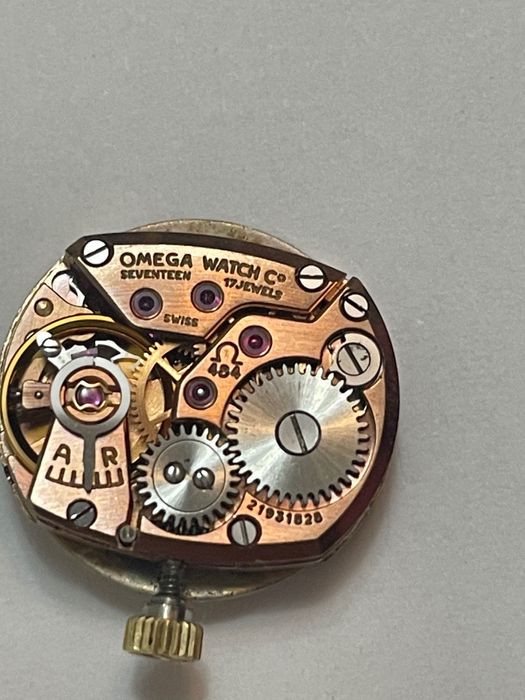 Mecanism funcțional 484 17 rubine ceas Omega și geam anii 60