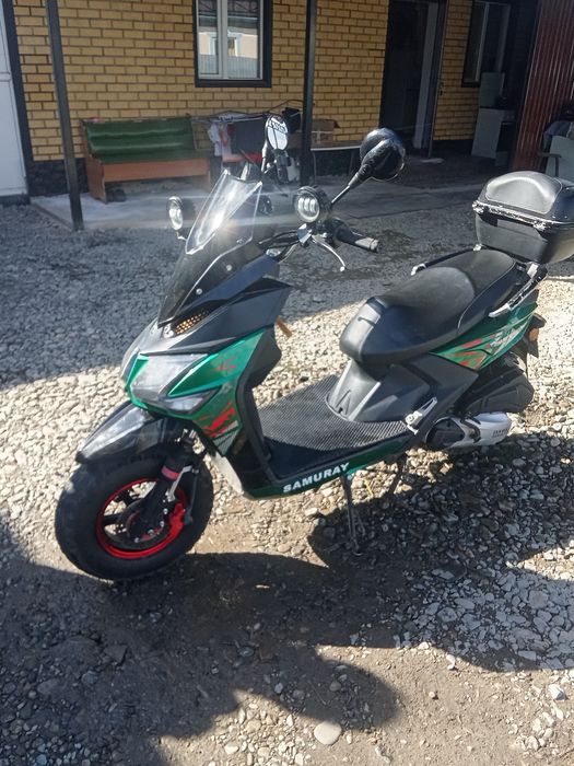 Мопед самурай в хорошем состояний
