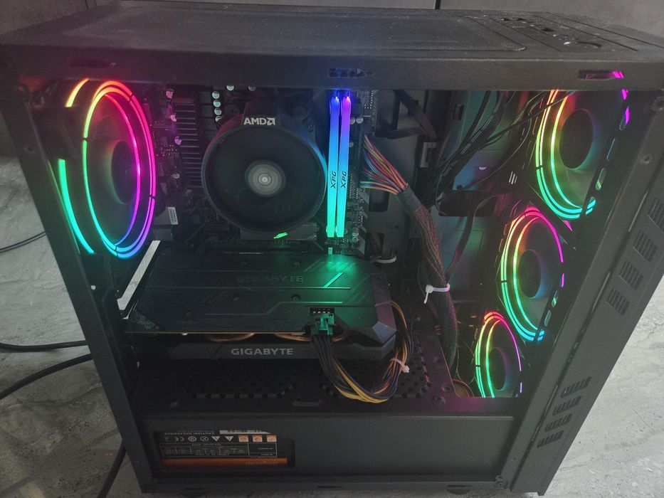 VANZARE PC Ryzen 2600/ RTX 2060 6GB