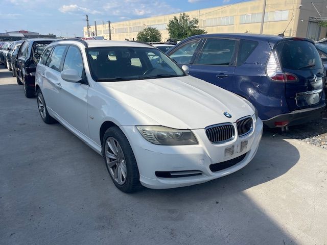 Dezmembrez BMW 320 E91 an 2012 Facelift Diesel N47D20C 184cp