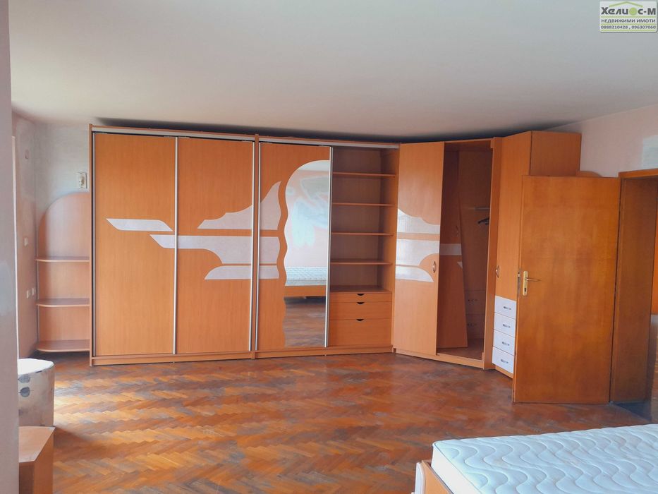 Продава се Тристаен апартамент в Монтана, Жерави - 150 кв.м за 935 €/кв.м - Снимка #1