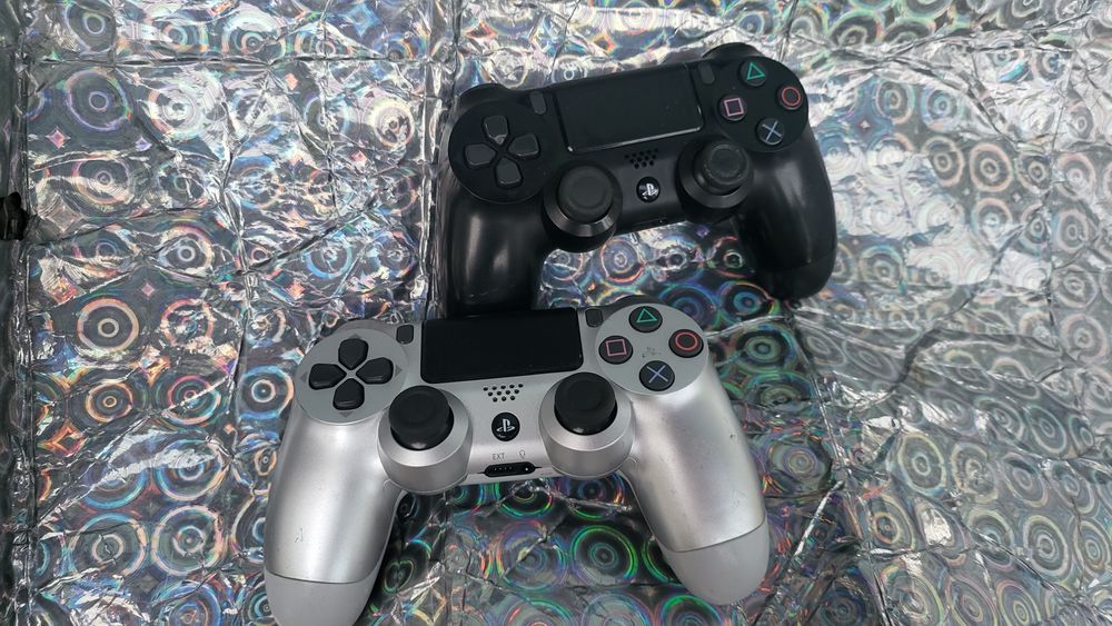 Лимитиран контролер джойстик пс 4 playstation 4 pc Windows