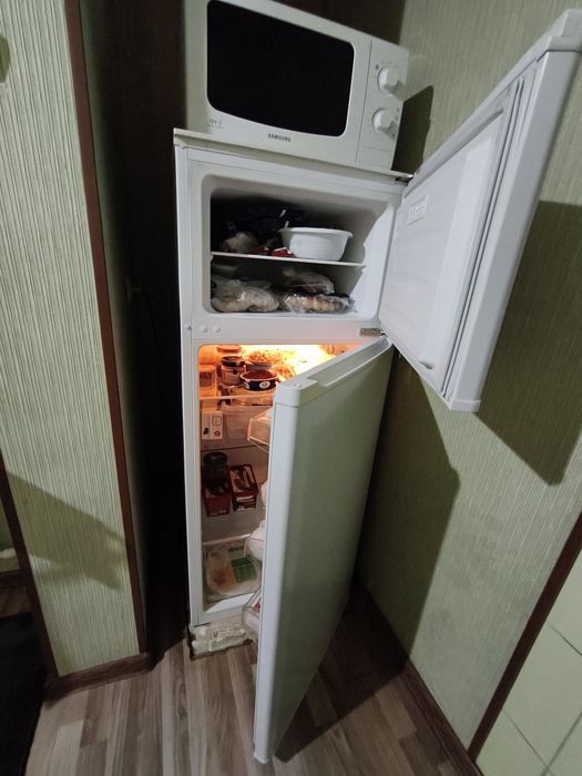 Холодильник Roison WG в отличном состоянии