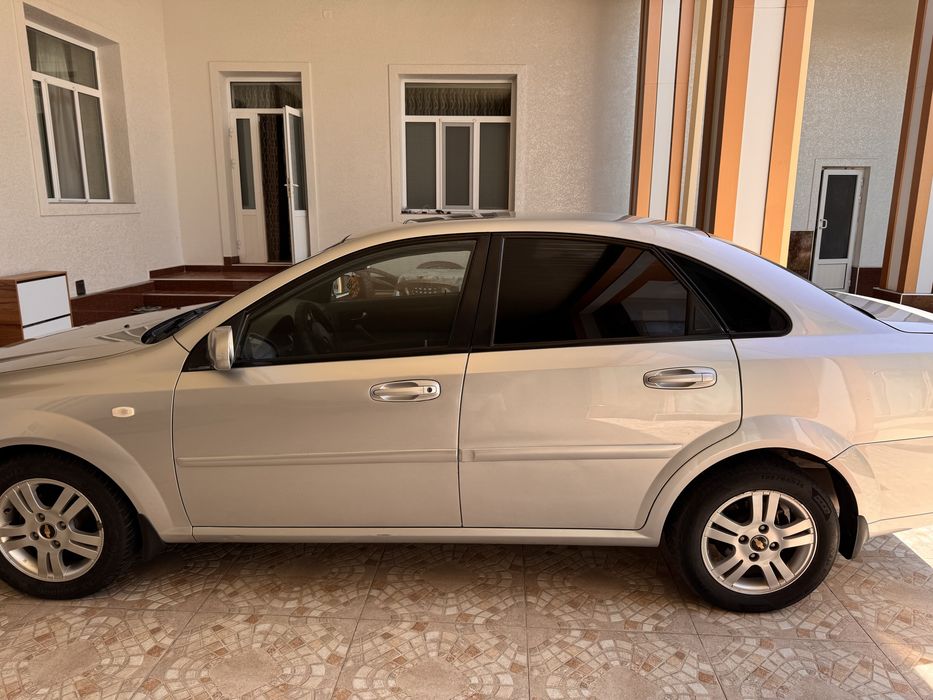 Продается Lacetti  2011 года