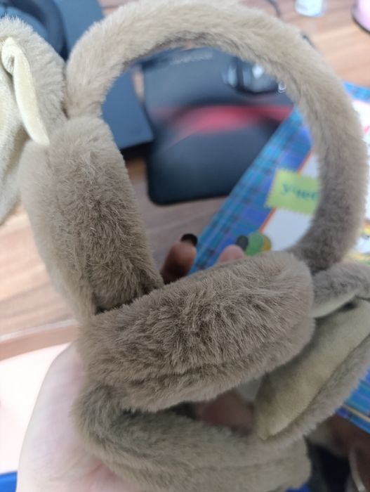 Продам ушки новые