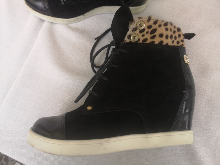 Обувки естествен велур, номер 39