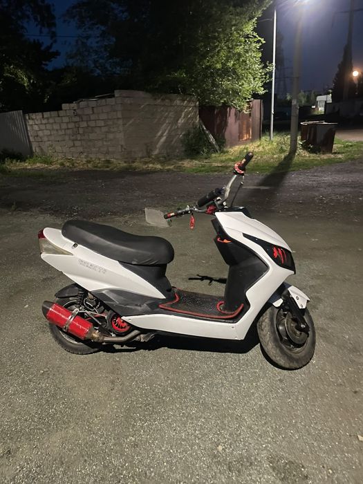 Продам скутер м8