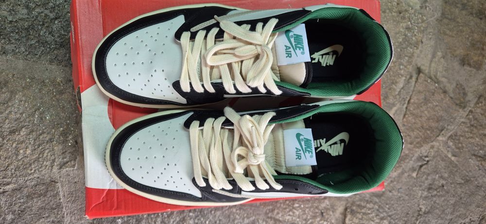 Маратонки Найк номер 43