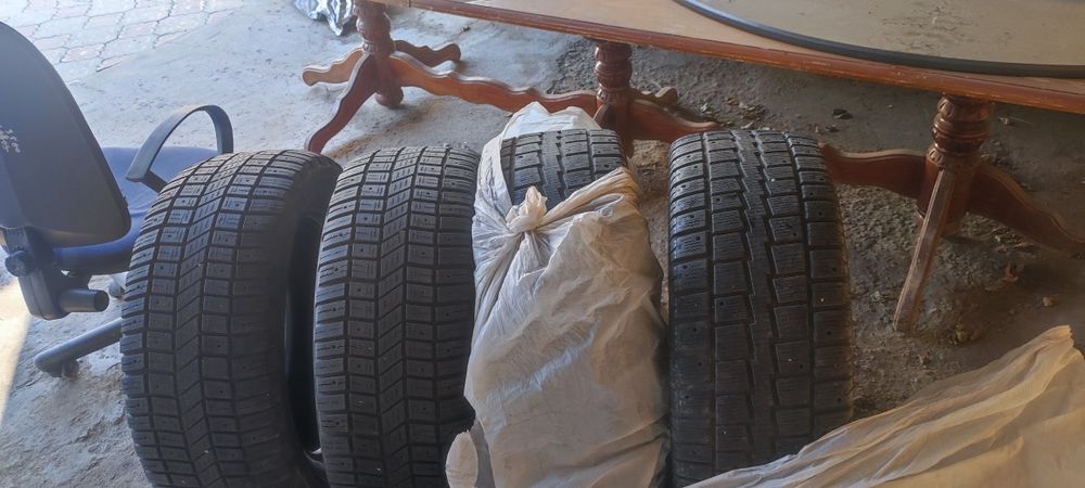 Шины 255/55/18 бу