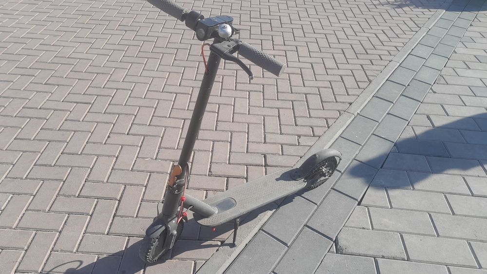 Электросамокат продам