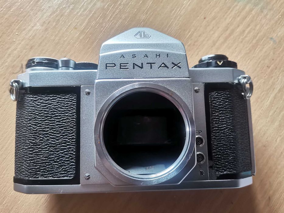 Asahi Pentax montura M42 - aparat foto cu film