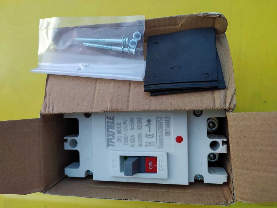 Vând întrerupător de circuit TAXNELE TXBD1 125A