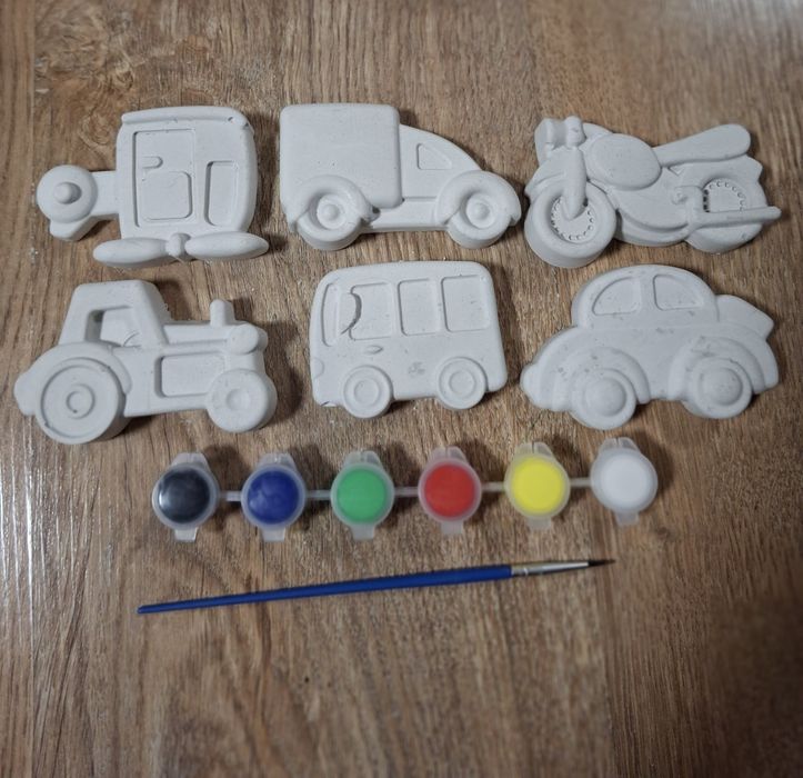 Гипсови фигурки за оцветяване