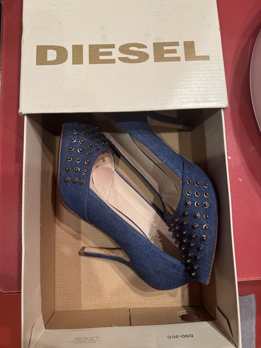 Обувки Diesel 40