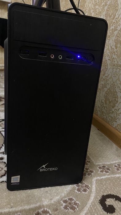 Продам Компьютер хароши для работ